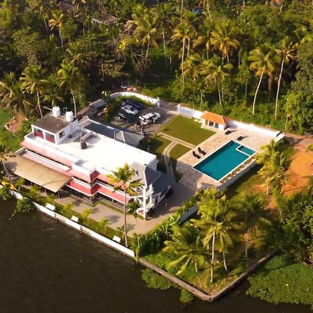 Vembanad Village Backwater Resort Alappuzha Dış mekan fotoğraf