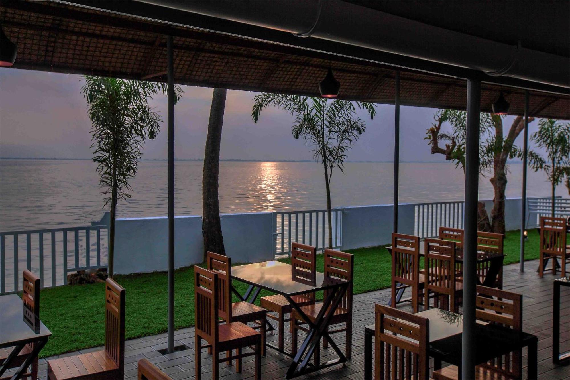 Vembanad Village Backwater Resort Alappuzha Dış mekan fotoğraf