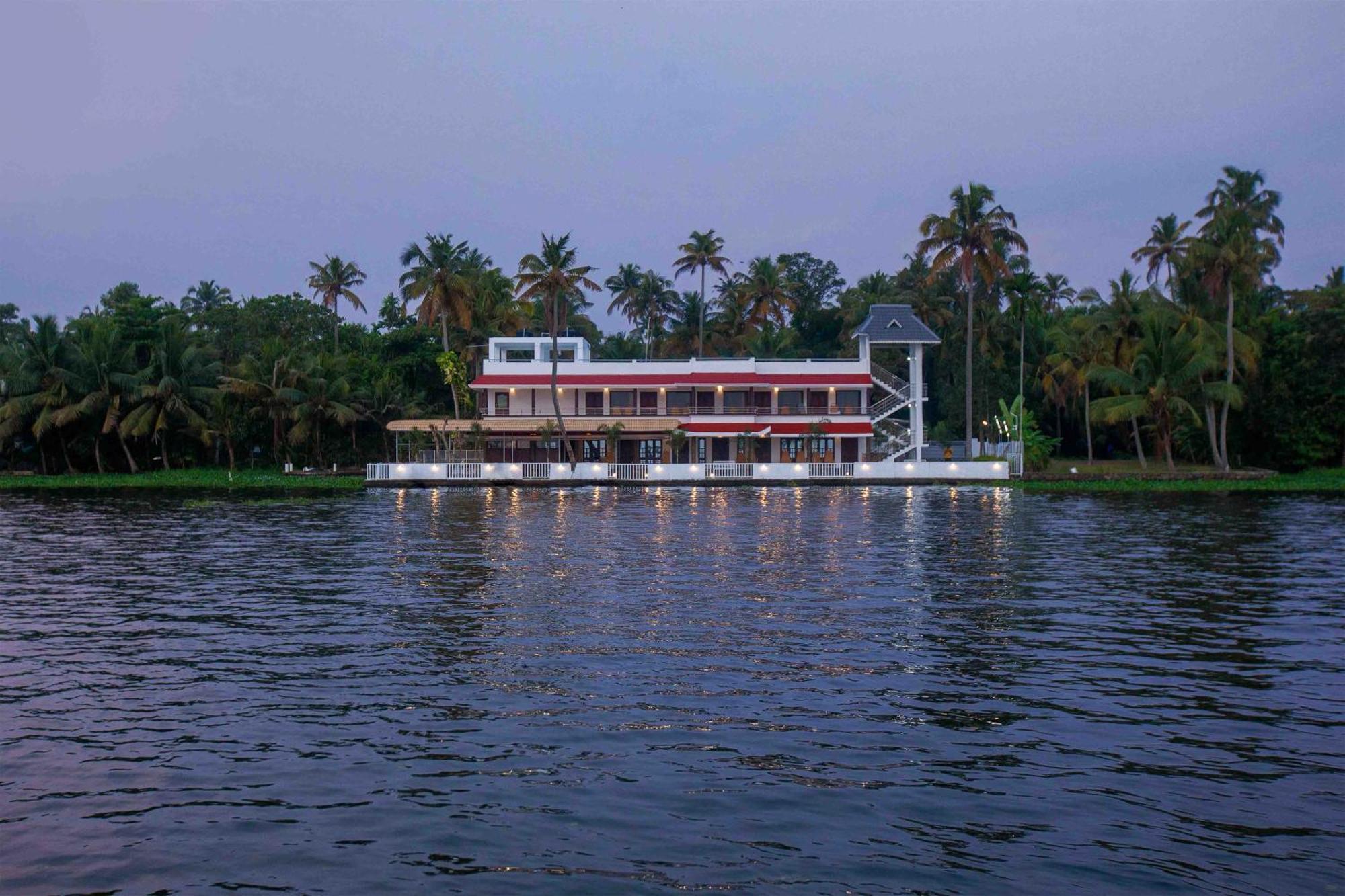 Vembanad Village Backwater Resort Alappuzha Dış mekan fotoğraf